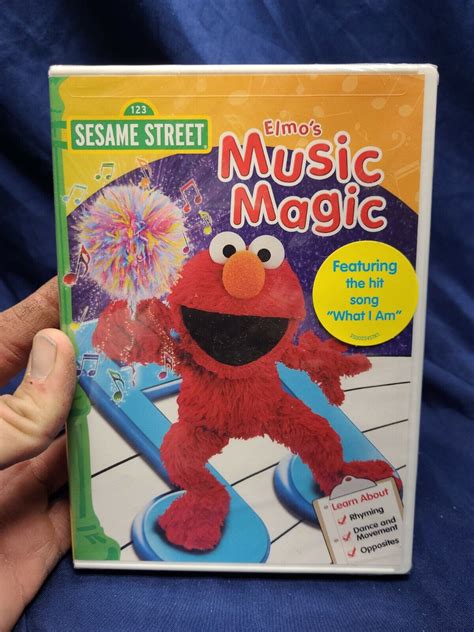 Elmo music magci